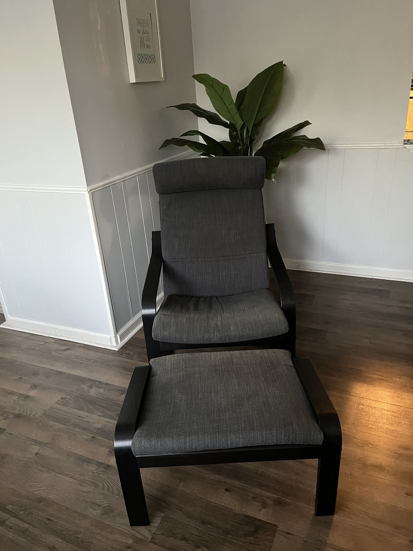  POÄNG Armchair and ottoman