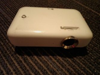 LG PH550 (or PH550G) CineBeam LED Projector