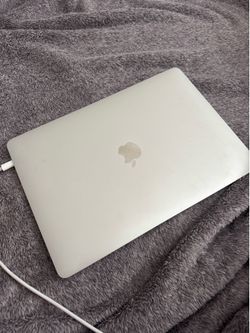 Apple MacBook Air 13”