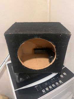Speaker box