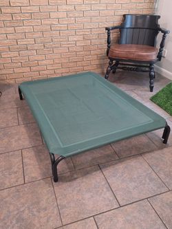 Elevated Dog Bed