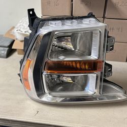21-23 Ford F-150 LT Headlight 