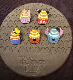 Disney Pins Cupcake Character Pin Set of 5