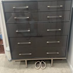Seven Drawer Dresser 