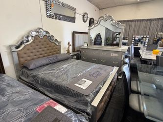 Queen bedroom set