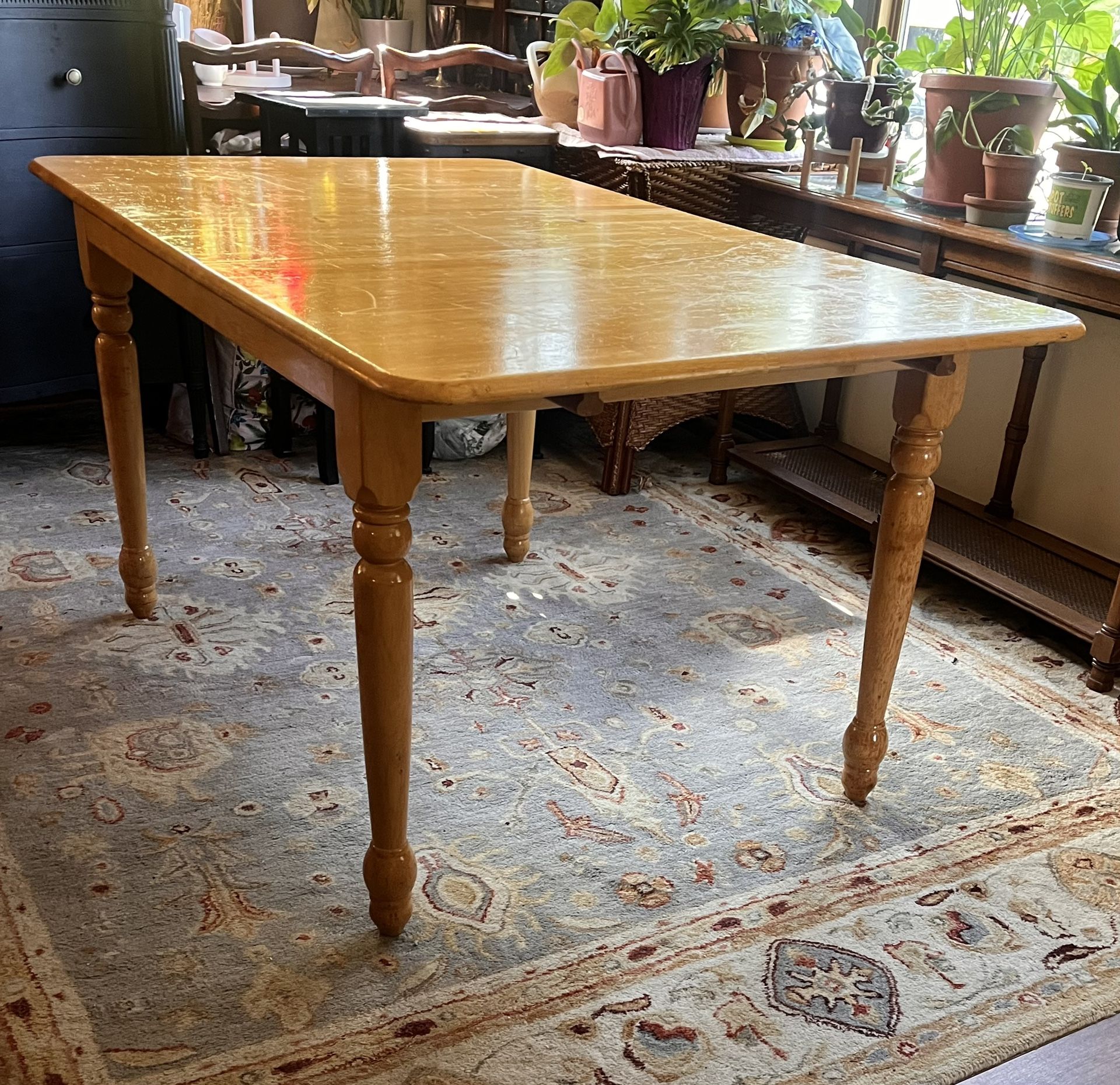 Solid Wood Dining Table with Built in Butterfly Leaf