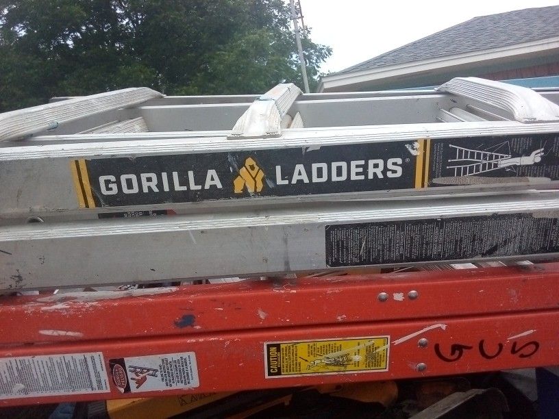 Great Condition 20 Ft Gorilla Ladder $189 No Less