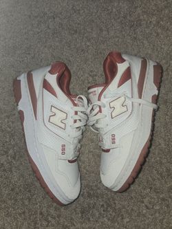 New Balance 550 SIZE 9