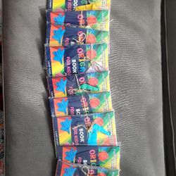 Origami Book + Paper Kits (8 Total) Great Holiday Stocking Stuffers