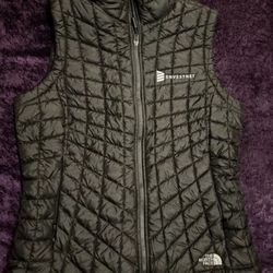 North Face Thermoball Eco Vest Women’s Medium Black Full Zip Quilted LOGO