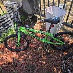 Madd Gear MG One BMX Bike $40