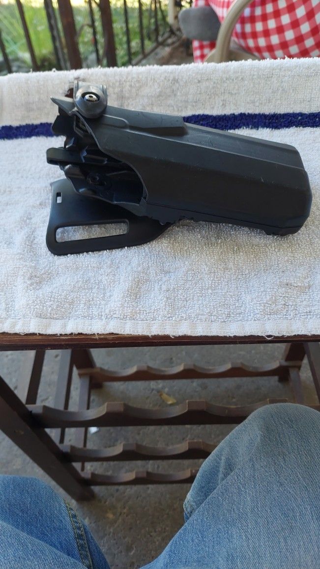Safariland Holster