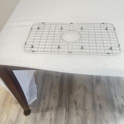 Sink Bottom Grid 24-1/8" x 12-5/8", Centered Drain with Corner Radius 1-1/2" NLW2412C By Serene Valley