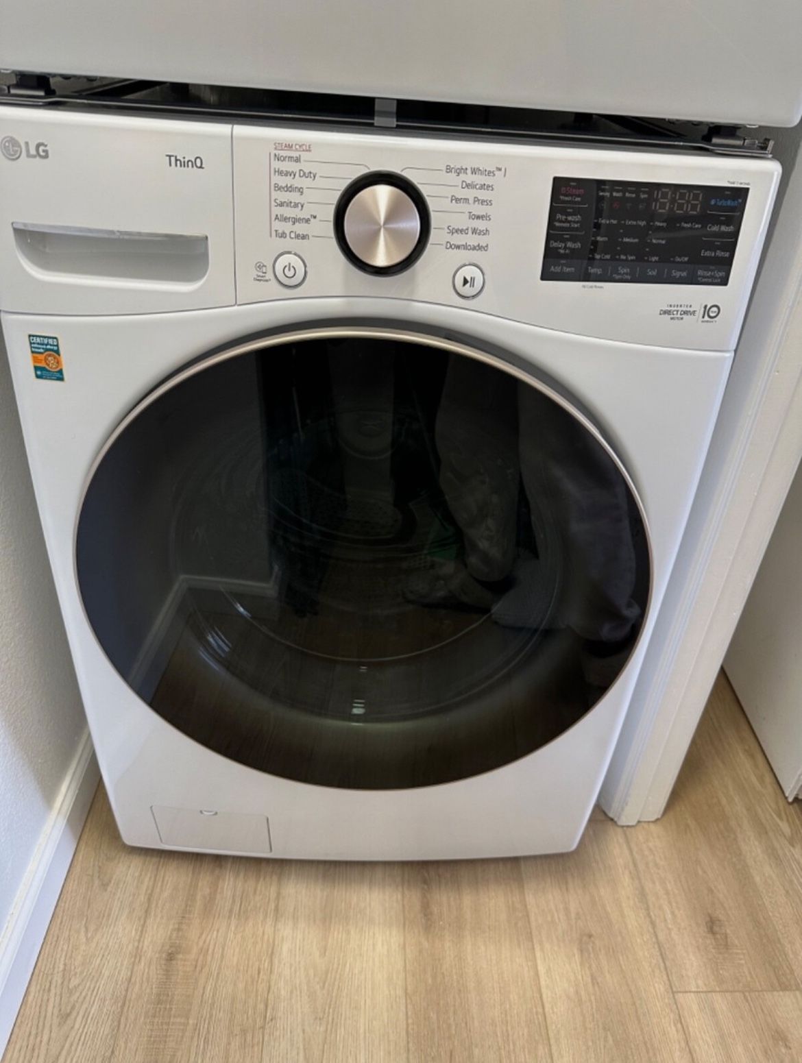 LG Smart Washer & Dryer Set