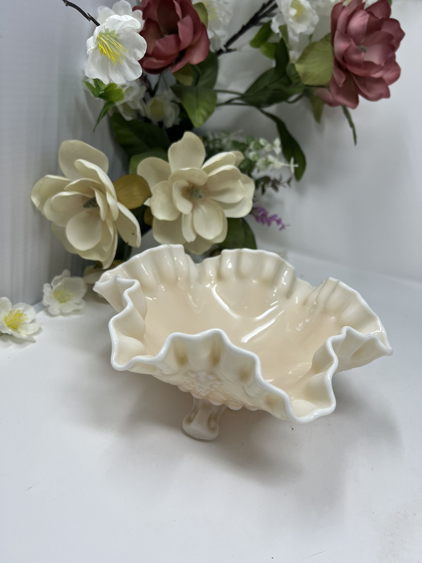 Vintage Westmoreland Peach Milk Glass Footed Dish – 8”