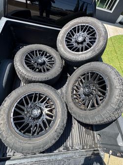 20x9 black coated 8 lug wheels