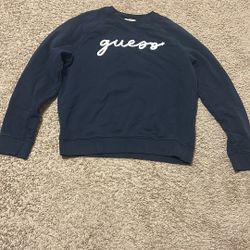 Guess Brand Size Medium Regular Fit Sweatshirt 