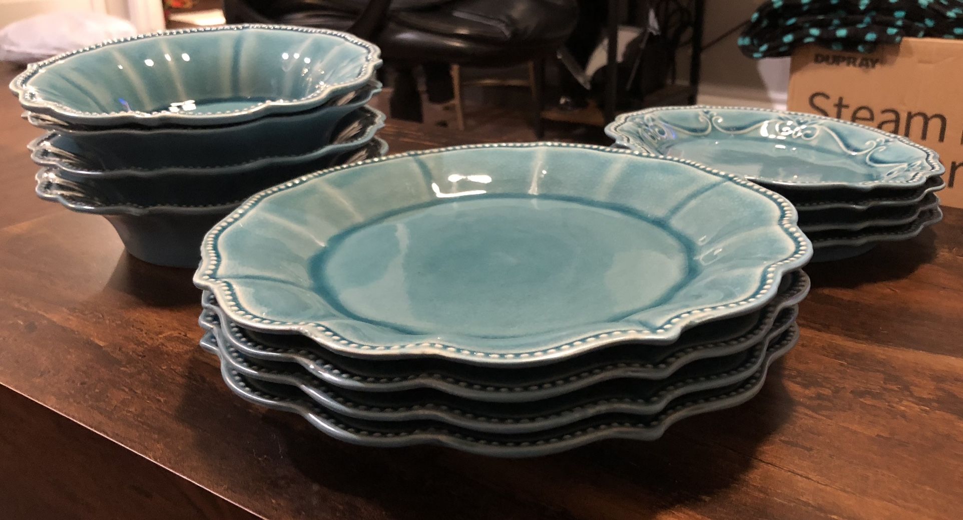The Pioneer Woman Paige 12-Piece Dinnerware Set, Denim