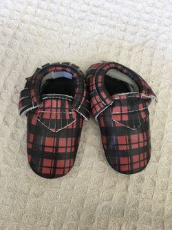 NWOT bate sole Mocs size 3