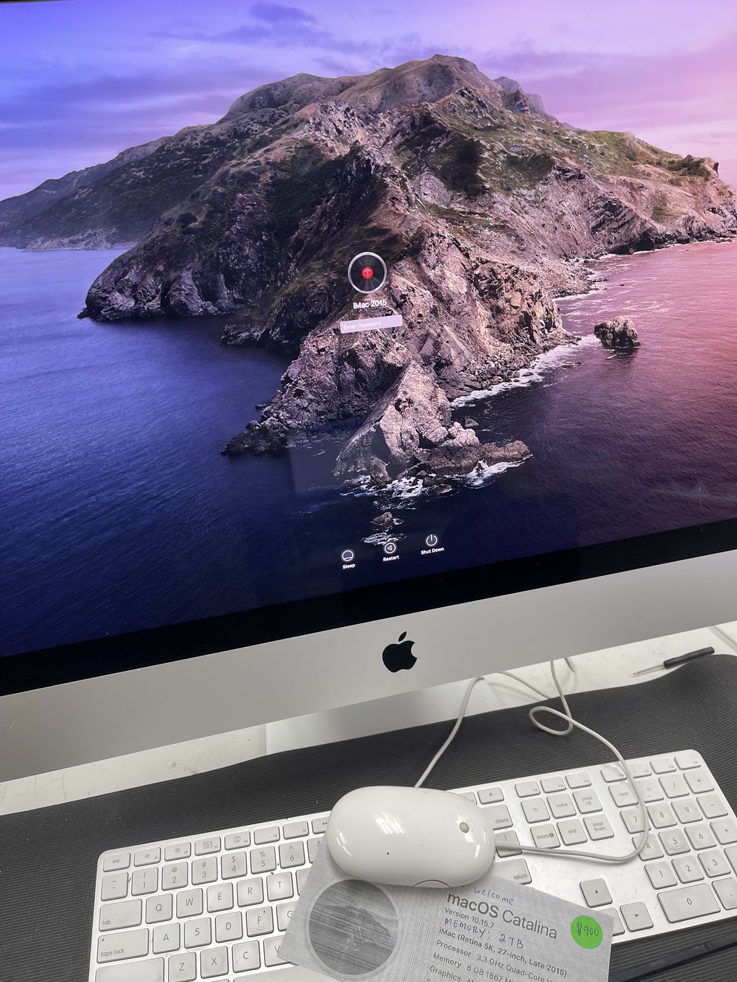 iMac (Retina 5K, 27-Inch, Late 2015) 2TB memory, with 30 day warranty