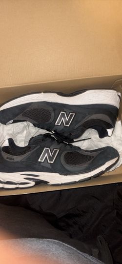 New balance 2002R size 13