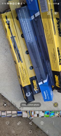 New  Tripod For  Mannequin Head