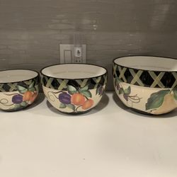 3 Ceramic Mixing bowls