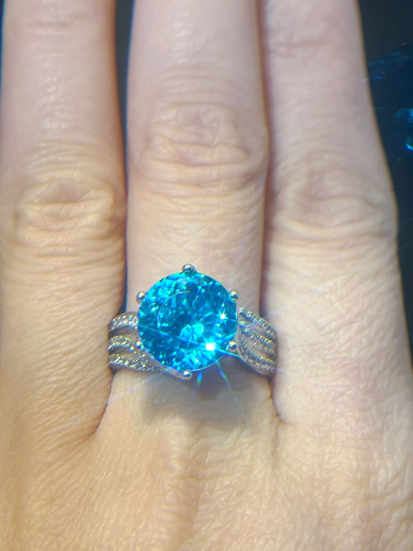 5ct Round Cut Sky Blue created Diamonds Ring/ Platinum PT950 FN sparkle ring