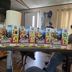 Mini Wrestlers Figs 