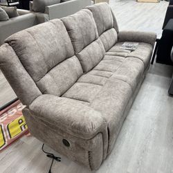 RECLINER SOFA 