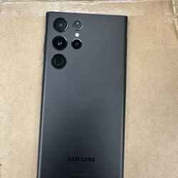 Unlocked Samsung Galaxy S22 Ultra 256GB