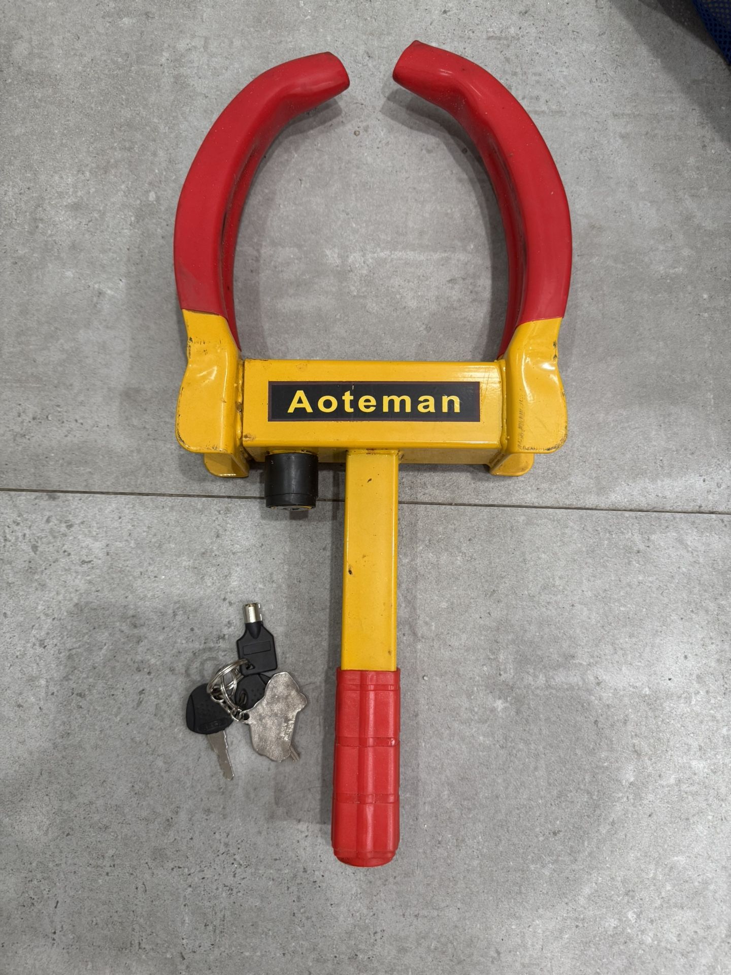 Anti Theft Wheel Lock