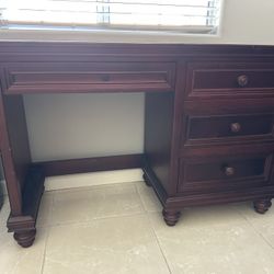 Child Desk 