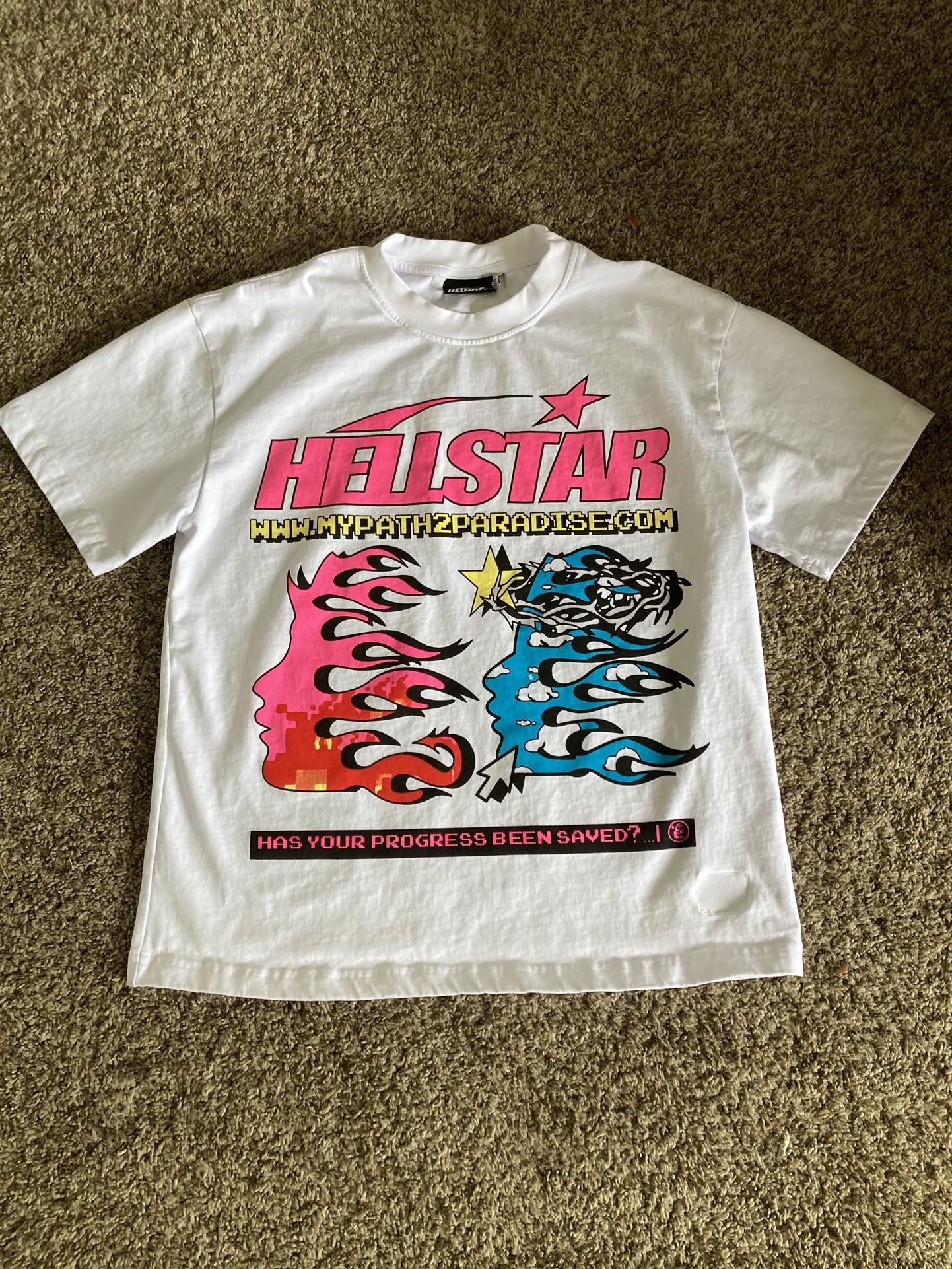 Hellstar graphic tee - multi-coloured streetwear design on a white base -comes with hellstar bag and tags -send offers pls😁 -great for summer🌴