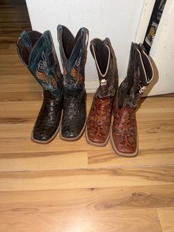Square toe boots