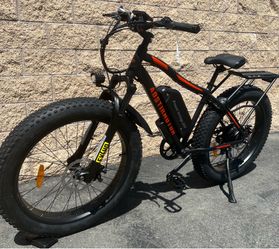 750/1000 Watt Electric Fat Tire E-Bike, 28mph, 26x4.0 Fat Tire, Rear Rack