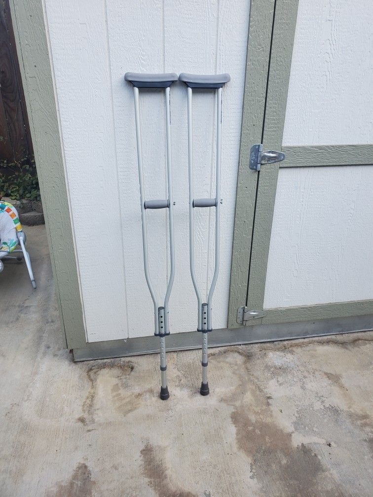new crutches 