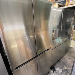 New Samsung - 29 cu. ft. 4-Door Flex French Door Refrigerator with WiFi, AutoFill Water Pitcher & Dual Ice Maker - Stainless Steel