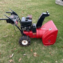 Toro Snow Thrower Power Shift 824