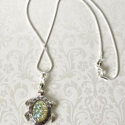 Turtle Pendant Necklace 