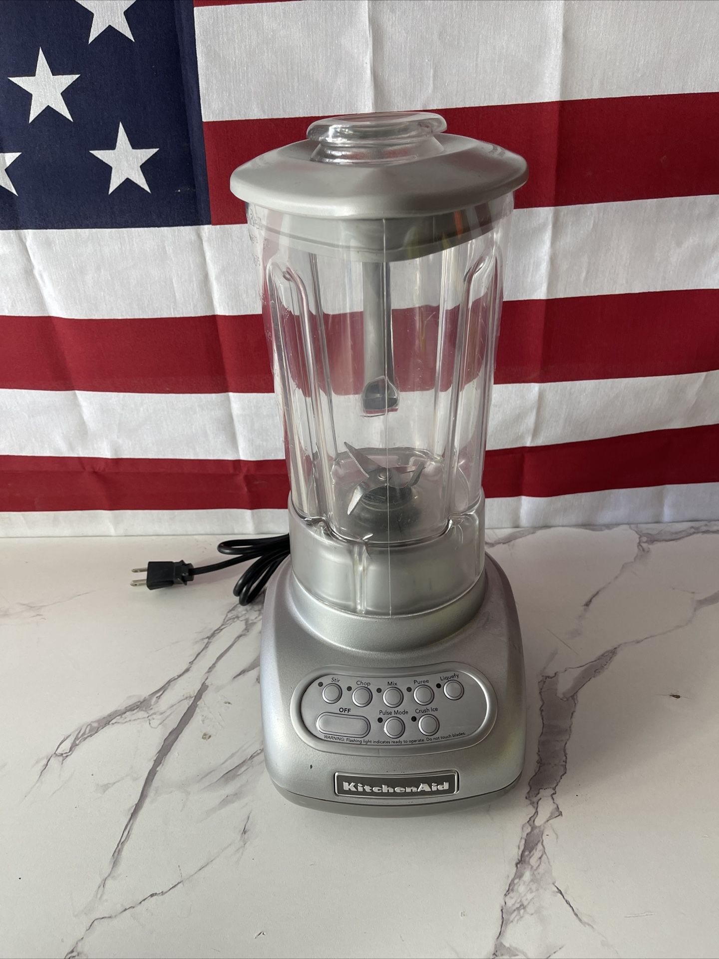 KitchenAid Household 5 Speed Blender Model KSB560 Silver 56 Oz Pitcher TESTED