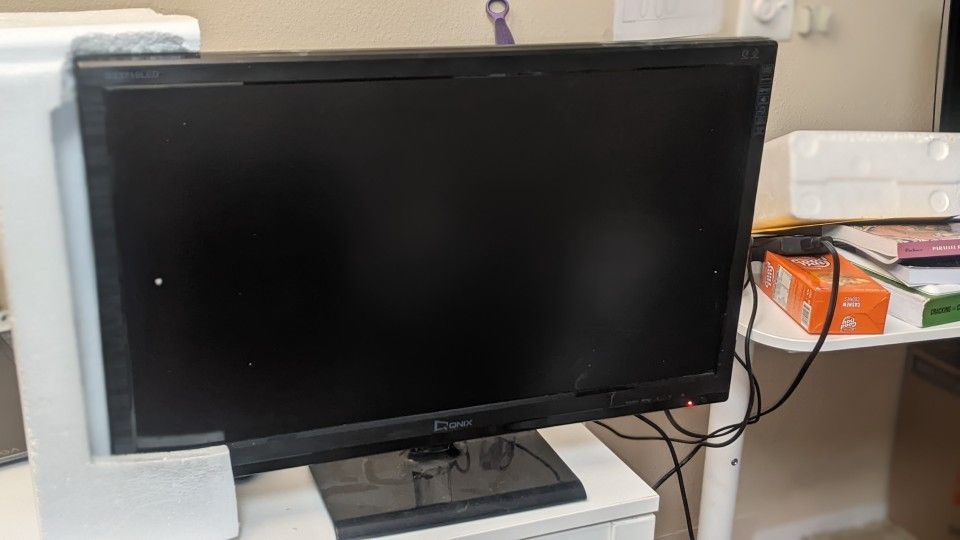 Qnix 27"  LED Monitor. 