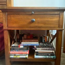 Ethan Allen Alec side table