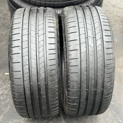 PAIR OF TIRE 235 35 20 PIRELLI 85% LIFE 