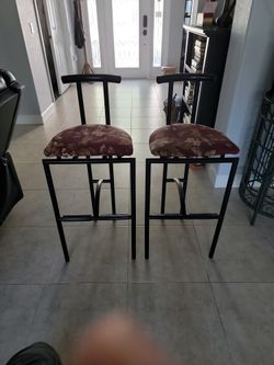 2 Decorative Bar Stools