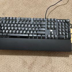 IBuyPower Mek 3 LT Mechanical Keyboard clicky blue switches