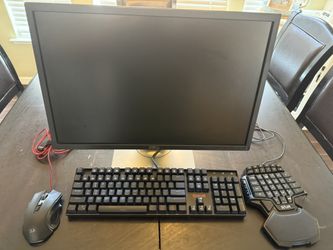 Dell Monitor And Keyboard