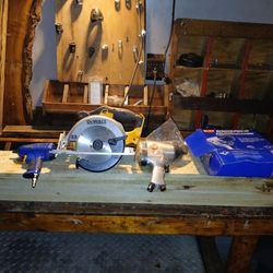 Air tools,  dewalt saw, no batt.
