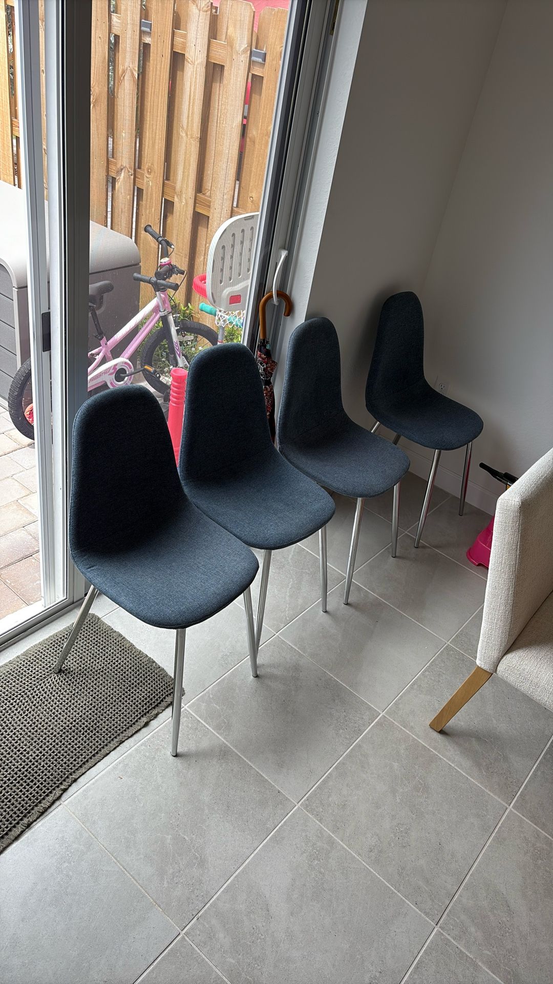 4 Dining Chairs