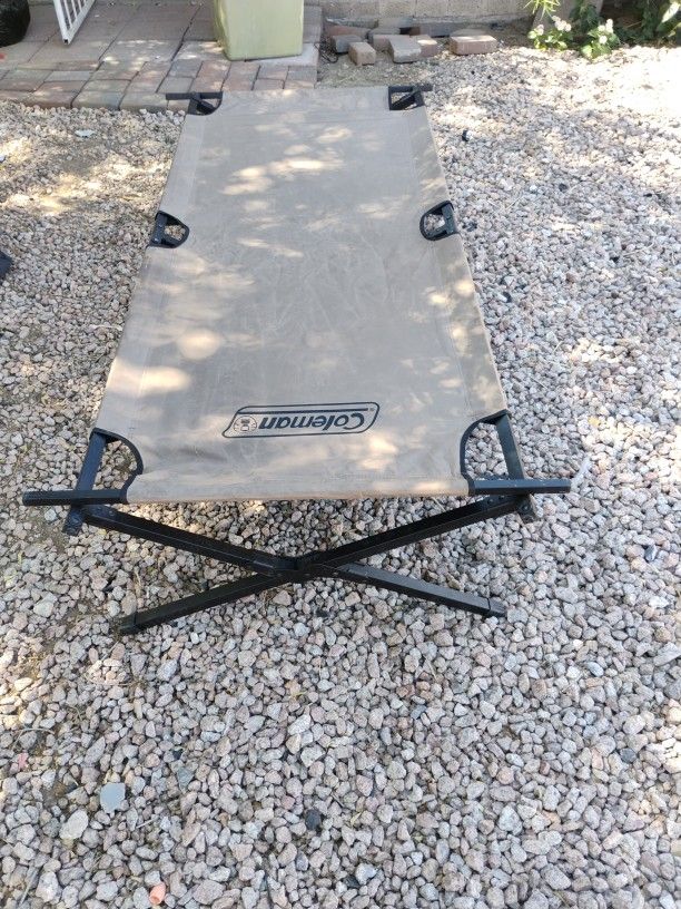 COT TRAILWINDS 2 MODEL By Coleman